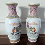 Balustervaas - Porselein - China - Chinese Famille Rose vaas, Antiek en Kunst