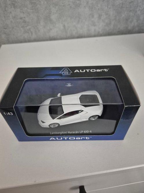 Autoart 1:43 - Model sportwagen - Lamborghini Hurracan LP, Hobby en Vrije tijd, Modelauto's | 1:5 tot 1:12