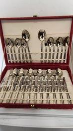 Bestekset voor 12 personen - Hars - Made in Italy 48+38