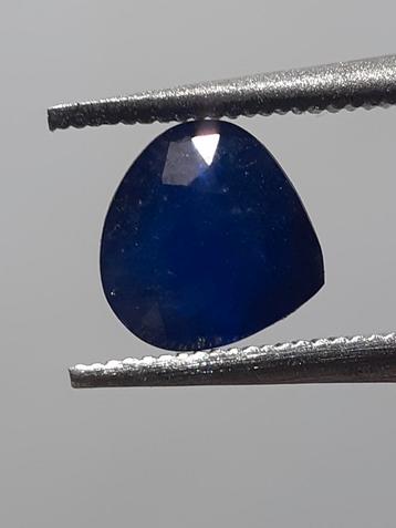 Natural blue sapphire - 0.97 ct - Pear - heated - Ceylon - c