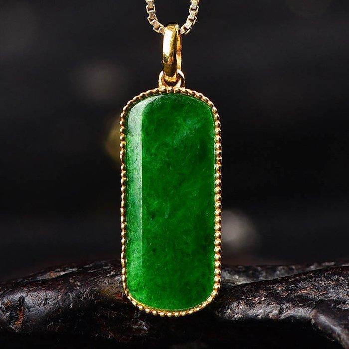 ALGT Certified - Grote en zeldzame natuurlijke jadeïeten, Verzamelen, Mineralen en Fossielen