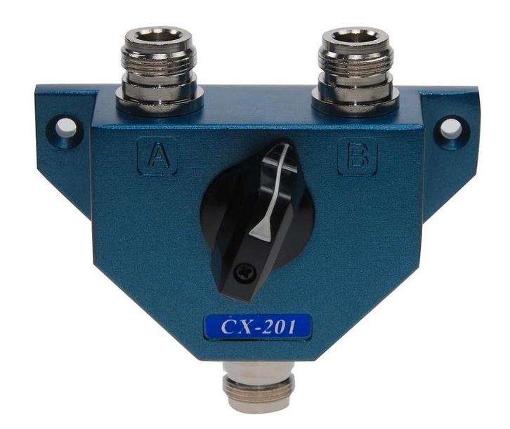 K-PO CX-201 UHF (PL) antenne switch, Auto-onderdelen, Elektronica en Kabels, Verzenden