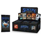 Sorcery TCG – Originele Beta Boosterbox | Nieuw & Sealed, Ophalen of Verzenden, Nieuw, Boosterbox, Foil