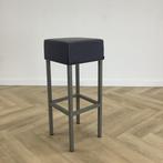 Eromes barkruk zithoogte 80 cm,  grijs, Huis en Inrichting, Barkrukken, Ophalen of Verzenden, Gebruikt, Leer