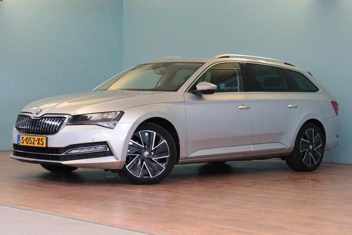 Zakelijke Lease |  Škoda Superb Combi 1.4 TSI iV Business Ed, Auto's, Skoda, Dealer onderhouden, Lease, Automaat, Stationwagon