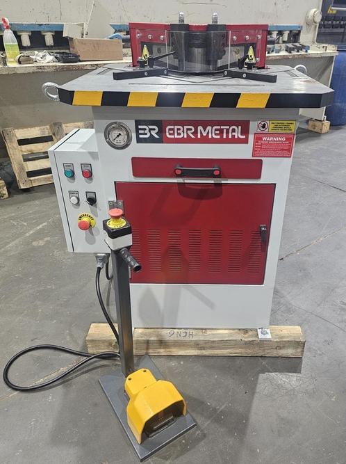 Uithoeker EBR Metal HCN 6, Zakelijke goederen, Machines en Bouw | Metaalbewerking, Ophalen