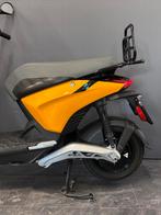 Piaggio One 45km/h brom elektrisch | 2024/2871km!, Fietsen en Brommers, Scooters | Piaggio, Maximaal 45 km/u, Ophalen of Verzenden