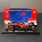 Ferrari - Ferrari SF-25 1/43 Signed - Lewis Hamilton - 2025, Nieuw
