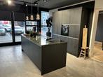 MeKitchen Showroom Keuken Eiken Nero, greepl. compleet!, Huis en Inrichting, Keuken | Complete keukens, Zwart, Overige typen, Nieuw