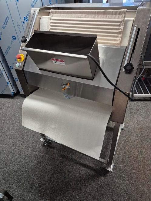 Online veiling stokbroodmachine nieuw, Zakelijke goederen, Horeca | Keukenapparatuur, Gebruikt, Bakkerij en Slagerij