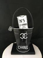 Norman Gekko (XX-XXI) - Chanel Bag with N.5 Perfume (Limited