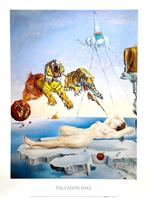 Salvador Dalí (after) - Rêve Causé par le Vol d’une abeille, Antiek en Kunst