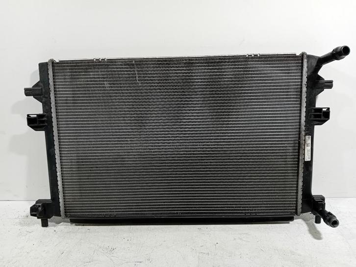 Radiateur Audi A3  1.6 TDI 5Q0121251GB, Auto-onderdelen, Motor en Toebehoren, ARN erkend, Stiba lid, Erkend duurzaam, Gebruikt