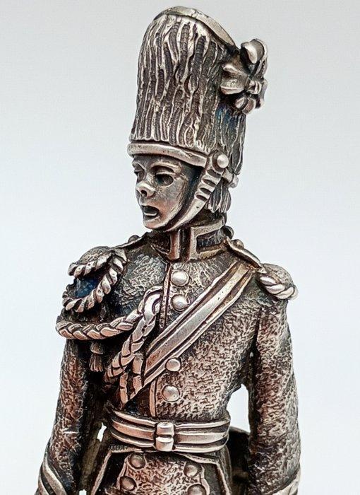 Beeldje - Alta uniforme - .800 zilver, Antiek en Kunst, Antiek | Goud en Zilver
