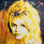 Joaquim Falco (1958) - Brigitte Bardot in yellow