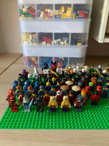 Lego Minifiguur - Basic, Classic, DC Super Heroes, Legends beschikbaar voor biedingen