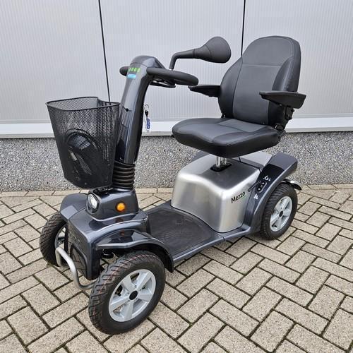 Gebruikte Life &amp; Mobility Mezzo 4 nieuwe accus 49km, Diversen, Brommobielen en Scootmobielen, 46 km of meer, Zo goed als nieuw
