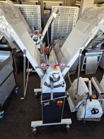 **online veiling ** Nieuwe uitrolmachine dough sheeter, Nieuw zonder verpakking, Bakkerij en Slagerij
