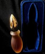 Parfum uitgegeven in 1975 voor de expeditie Apollo-Soyuz /, Antiek en Kunst