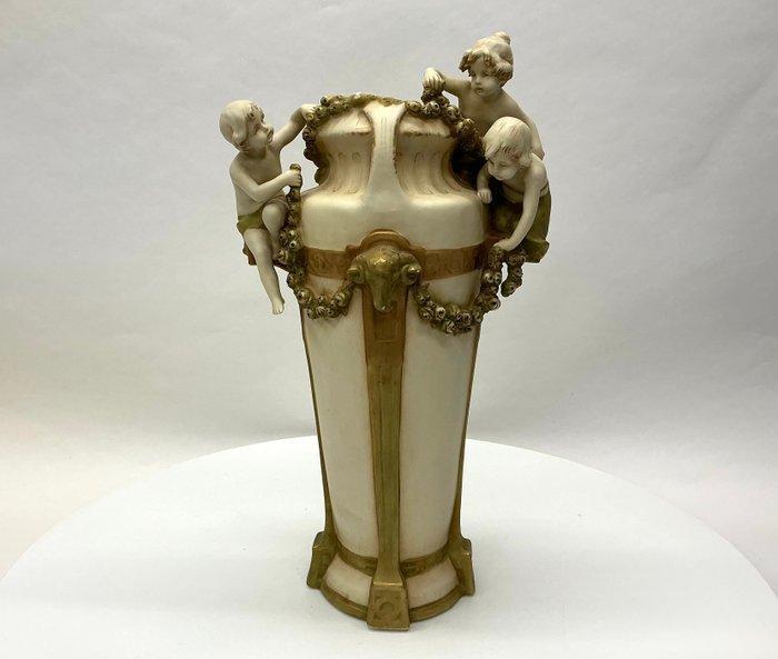 Royal Dux Porzellan-Manufaktur - Beeld, Royal Dux Art, Antiek en Kunst, Antiek | Glas en Kristal