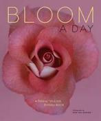 Bloom a Day 9780811868211 Ron Van Dongen, Verzenden, Gelezen, Ron Van Dongen