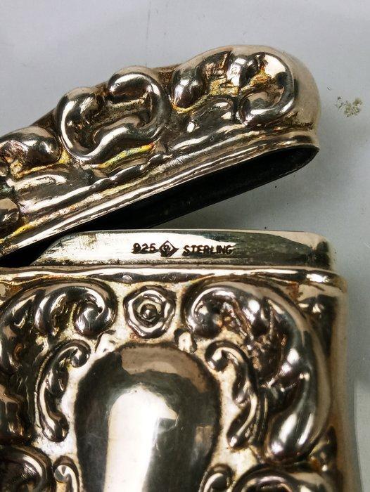 Vesta doosje - .925 zilver - Etui van 925 zilver, Antiek en Kunst, Antiek | Goud en Zilver