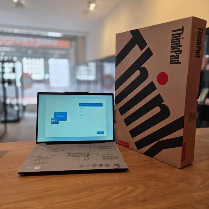 Lenovo ThinkPad T14s Gen 5 (21LS001VMH)16GB 512GB SSD | ZGAN, Computers en Software, Windows Laptops, 2 tot 3 Ghz, SSD, 16 inch