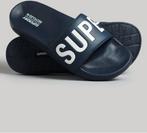 Superdry - maat 42/43- Code Core Vegan Pool Slide Heren, Kleding | Heren, Schoenen, Verzenden, Nieuw