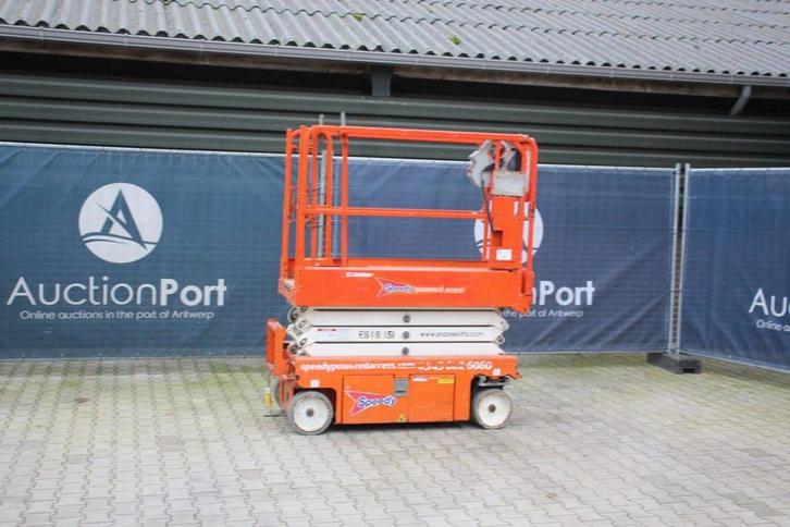 Veiling: Schaarlift Snorkel S3219E Elektrisch 2016, Zakelijke goederen, Machines en Bouw | Liften, Steigers en Ladders, Ophalen