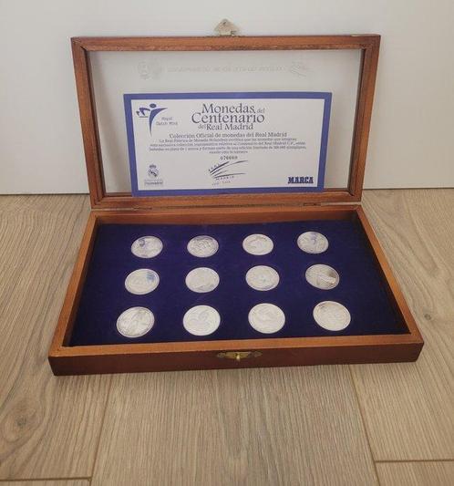 Real Madrid - Archiefkast + complete collectie Zilveren, Verzamelen, Overige Verzamelen