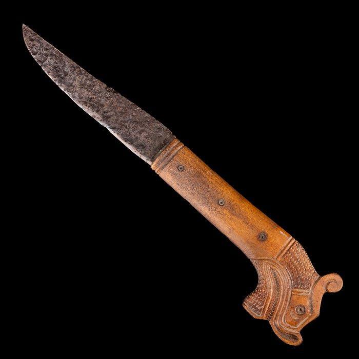 Middeleeuws, Vikingtijd IJzeren mes met draak handvat, Antiek en Kunst, Antiek | Overige Antiek