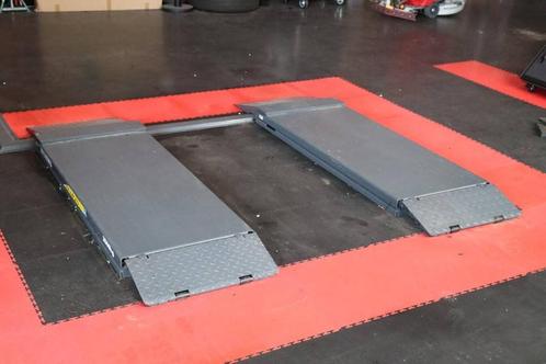Veiling: Autolift Wolf WKS3550KG Elektrisch 2022, Auto-onderdelen, Accu's en Toebehoren, Gebruikt, Ophalen