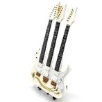 Miniatuur Ibanez JEM Triple Neck gitaar met gratis standaard, Verzamelen, Ophalen of Verzenden, Nieuw, Pop, Beeldje of Miniatuur