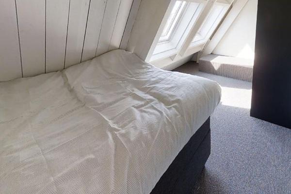 Studio Markt in Eindhoven, Huizen en Kamers, Kamers te huur, 20 tot 35 m², Eindhoven