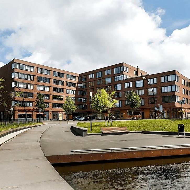 appartement in Den-haag gevonden voor €1450,- pm, Huizen en Kamers, Garages en Parkeerplaatsen