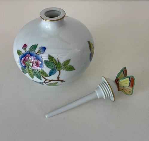 Herend - Parfumfles - Porselein - Queen Victoria A, Antiek en Kunst, Antiek | Glas en Kristal