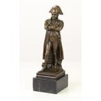 EEN BRONZEN SCULPTUUR VAN NAPOLEON (Beeldjes - Decoratie), Antiek en Kunst, Verzenden