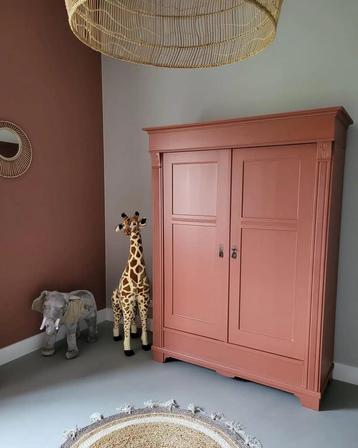 Brocante Unieke baby kinderkamers commode en kast op kleur!