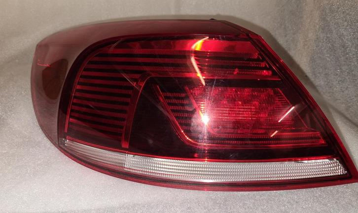 Achterlicht achter Passat CC Led Links buiten 3C8945207A..., Auto-onderdelen, Verlichting