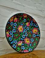 Longwy - Wandbord - Zwarte reeks met kleurrijke bloemen -