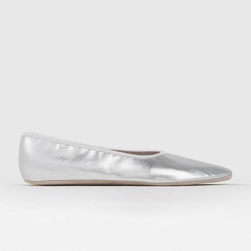 Zilveren buikdansschoentjes - Ballerinaschoen - Suède zool -, Sport en Fitness, Ballet, Verzenden