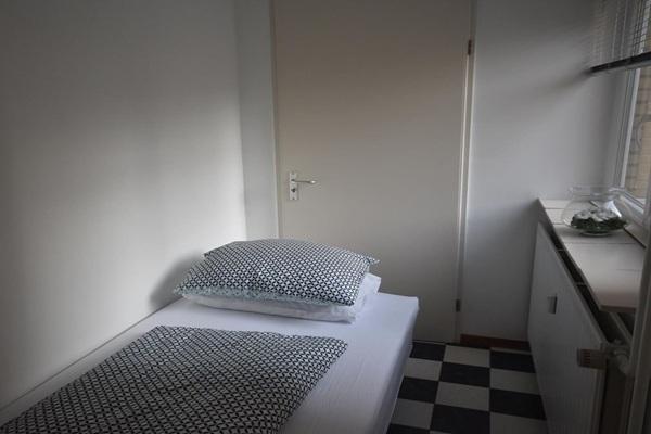 Studio Dorpsstraat in Oost-Maarland, Huizen en Kamers, Kamers te huur, 20 tot 35 m², Overige regio's