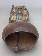 Decoratieve bel - P. Morier - Zwitserland - Koebel, Antiek en Kunst