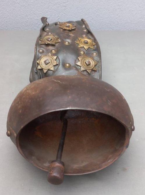 Decoratieve bel - P. Morier - Zwitserland - Koebel, Antiek en Kunst, Antiek | Overige Antiek