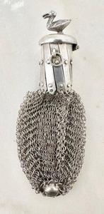 Beeldje - Coin purse with bird - Echt zilver, Antiek en Kunst