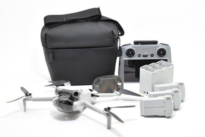 DJI Mini 4 Pro Fly More Combo Plus (with DJI RC 2), Audio, Tv en Foto, Fotocamera's Digitaal