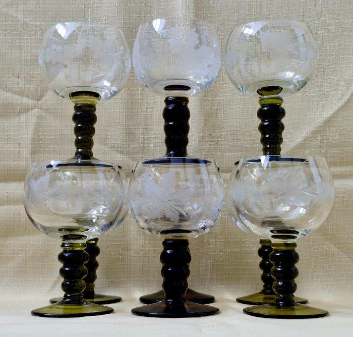 Wijnglas - Met geëste druivenranken- en bladeren - Glas,, Antiek en Kunst, Kunst | Designobjecten