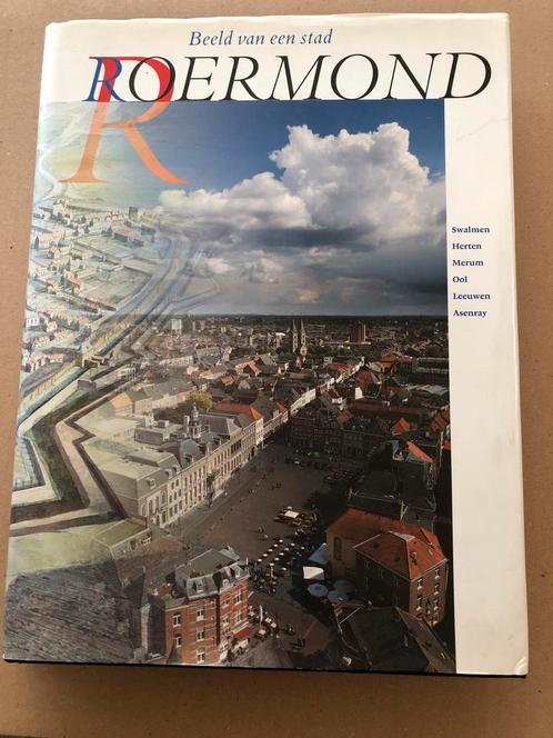 Geschiedenis en Kunst - Roermond en Omstreken - 354 blz., Boeken, Geschiedenis | Stad en Regio, Zo goed als nieuw, Ophalen of Verzenden