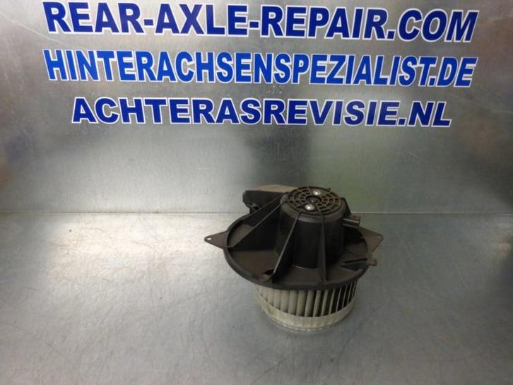 Kachelmotor Dodge Charger 2005 , Chrysler 300C. (Interieur), Auto-onderdelen, Interieur en Bekleding, Gebruikt, Chrysler, Dodge