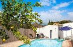 Spaanse villa met verwarmd privé zwembad, wifi, NL tv, 3 slaapkamers, Costa del Sol, In bergen of heuvels, Landelijk